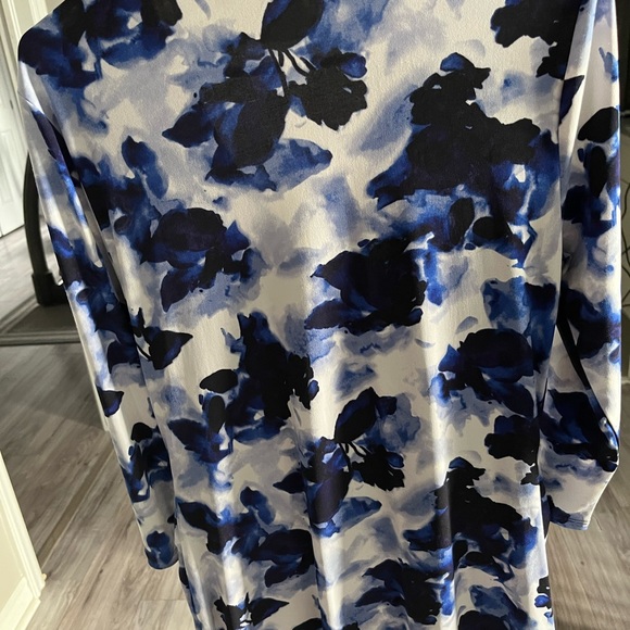 Ellen Tracy super comfortable dress - Picture 2 of 5